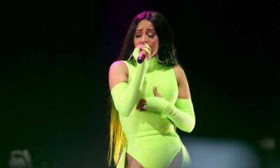 Cardi B beeindruckt in einem sexy grünen Badeanzug auf Jamaika mit Offset